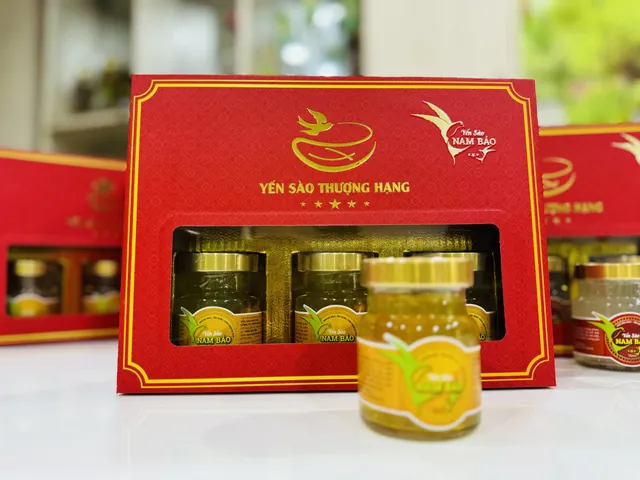 Yến Chưng Đông Trùng Hạ Thảo